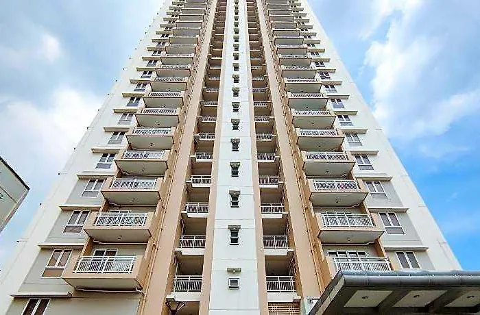 호텔 Reddoorz @ Yc Condotel - Viera Residences 마닐라